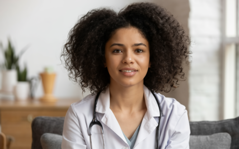 3 Reasons to Regularly See a Gynecologist